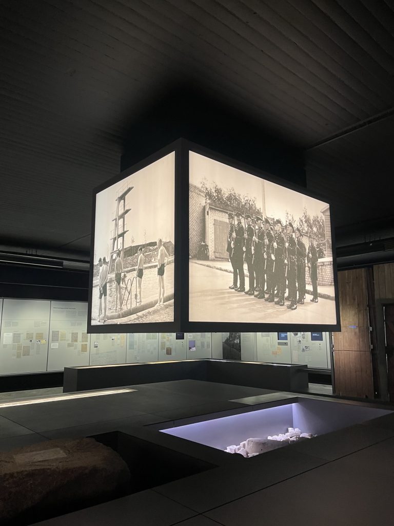 Schicksale aus Polen 1939–1945 / Aus Warschau ins Emsland – 1.700 Soldatinnen der Armia Krajowa als Kriegsgefangene im Emslandlager Oberlangen